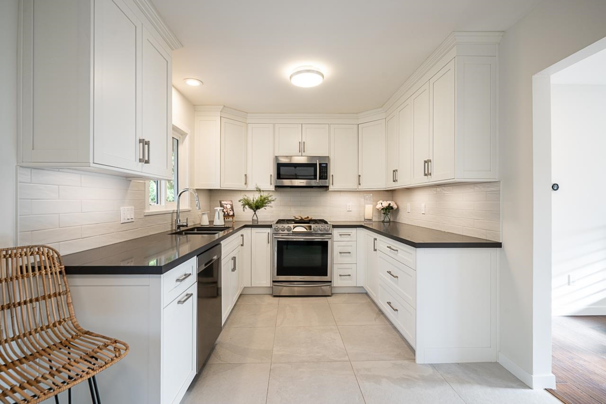 Primary Bedroom Photo of 2519 East Road, Anmore, BC