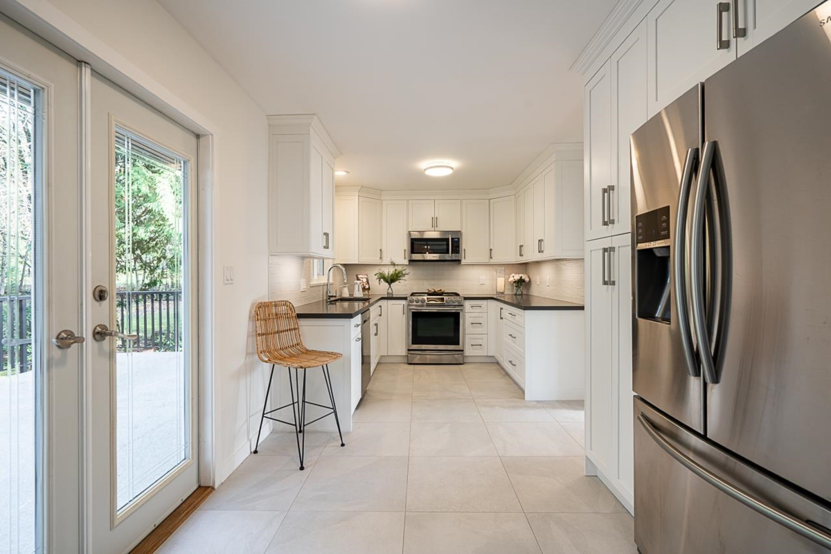 Walk-In Closet Photo of 2519 East Road, Anmore, BC