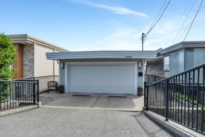 15364 Victoria Avenue Street, White Rock, BC, White Rock — Single Family Residence for sale