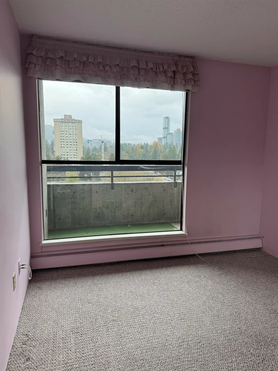 Bedroom 3 Photo of 1401 3755 Bartlett Court, Burnaby, BC