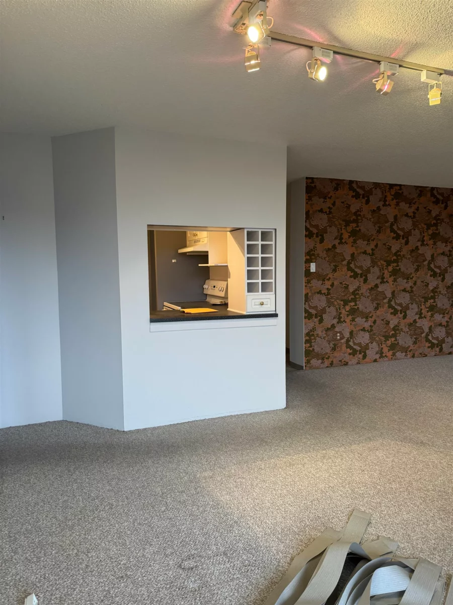 Breakfast Nook Photo of 1401 3755 Bartlett Court, Burnaby, BC