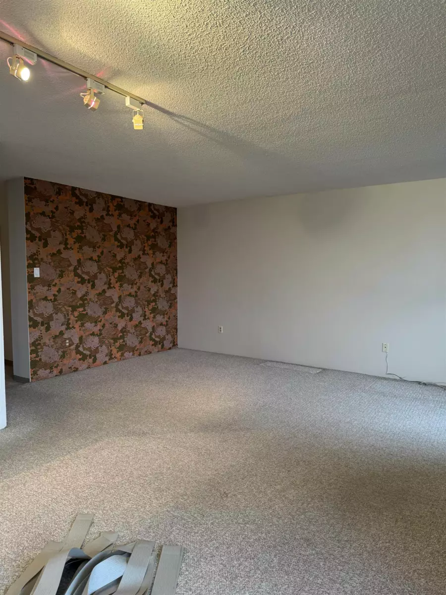 Pantry Photo of 1401 3755 Bartlett Court, Burnaby, BC