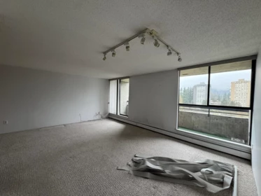 1401 3755 Bartlett Court, Burnaby, BC