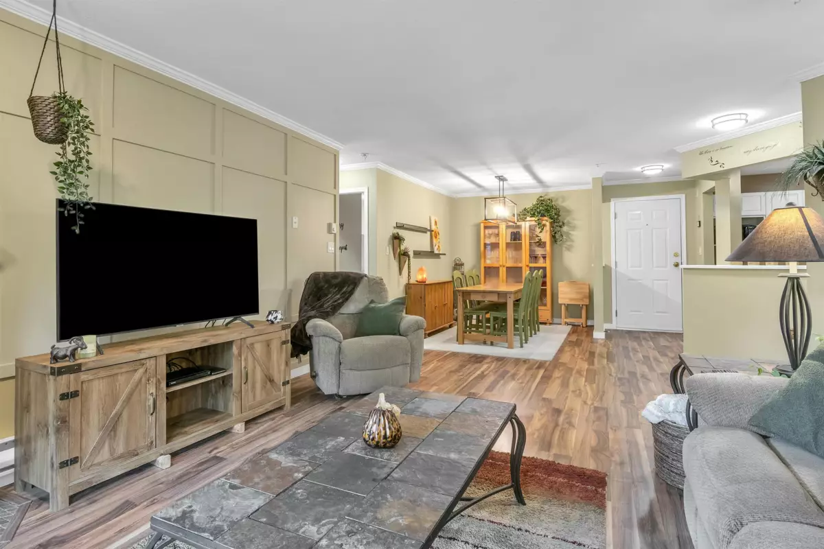 Bedroom 2 Photo of 108 32044 Old Yale Road, Abbotsford, BC