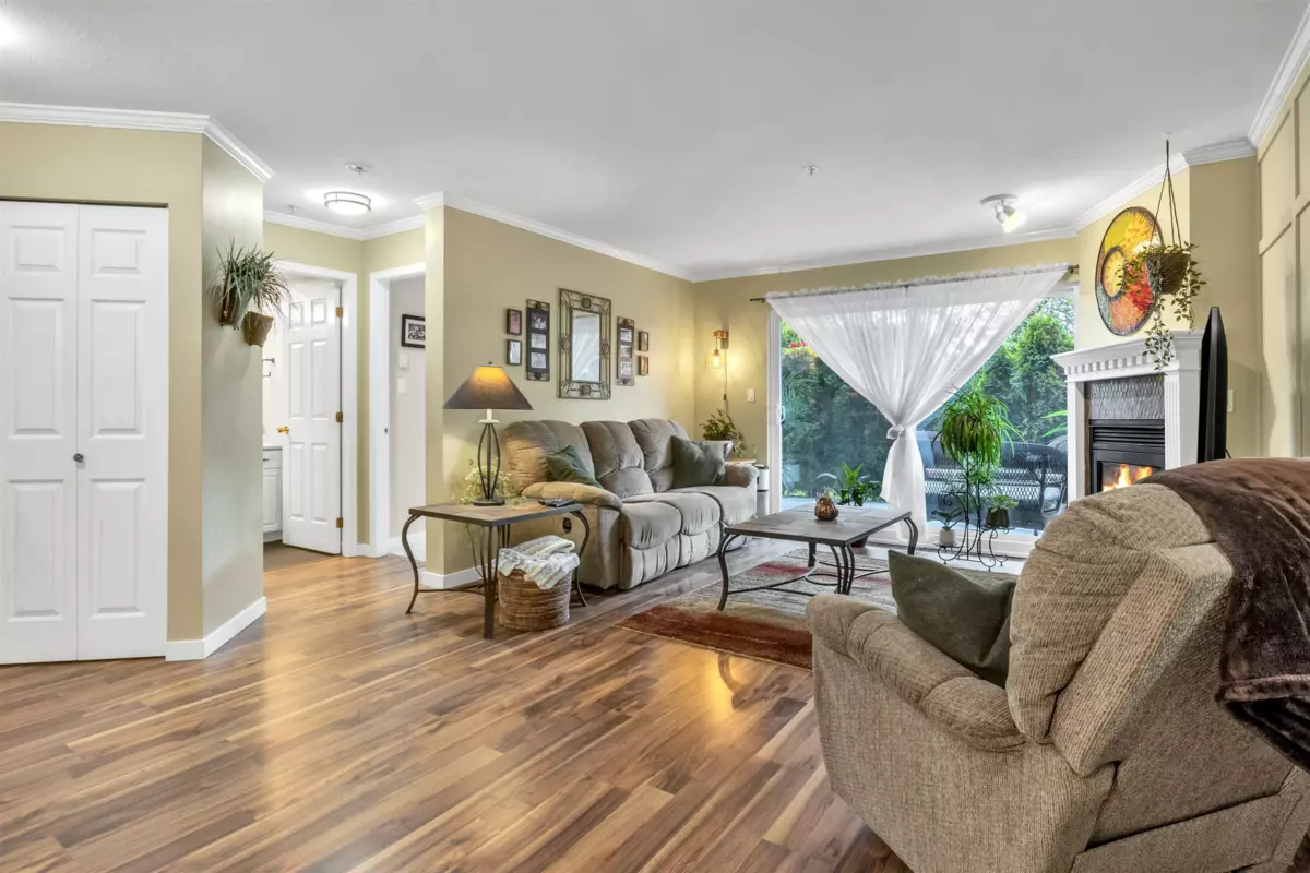 Living Room Photo of 108 32044 Old Yale Road, Abbotsford, BC