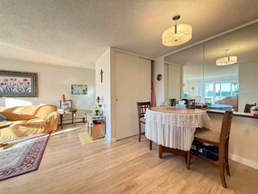 302 7260 Lindsay Road, Richmond, BC