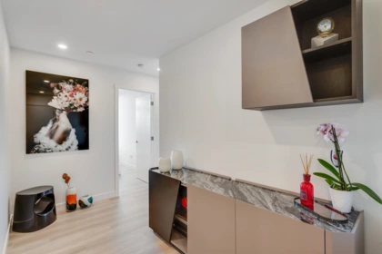 Mudroom Photo of 2605 626 Claremont Street, Coquitlam, BC