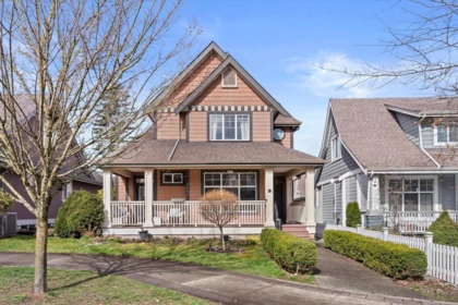 Front exterior of 5853 Garrison Boulevard, Chilliwack, BC