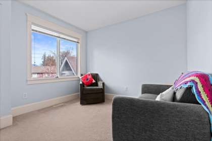 Guest Bathroom Photo of 5853 Garrison Boulevard, Chilliwack, BC