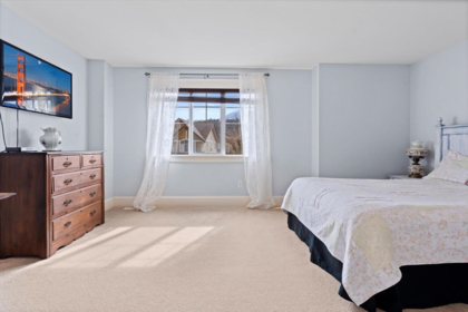 Walk-In Closet Photo of 5853 Garrison Boulevard, Chilliwack, BC
