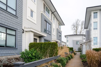 1404 18505 Laurensen Place, Surrey, BC, Surrey — Townhouse for sale