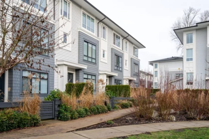 1404 18505 Laurensen Place, Surrey, BC, Surrey — Townhouse for sale