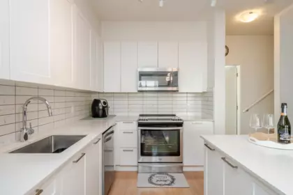 Loft / Bonus Room Photo of 1404 18505 Laurensen Place, Surrey, BC