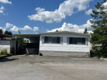 251 201 Cayer Street, Coquitlam, BC