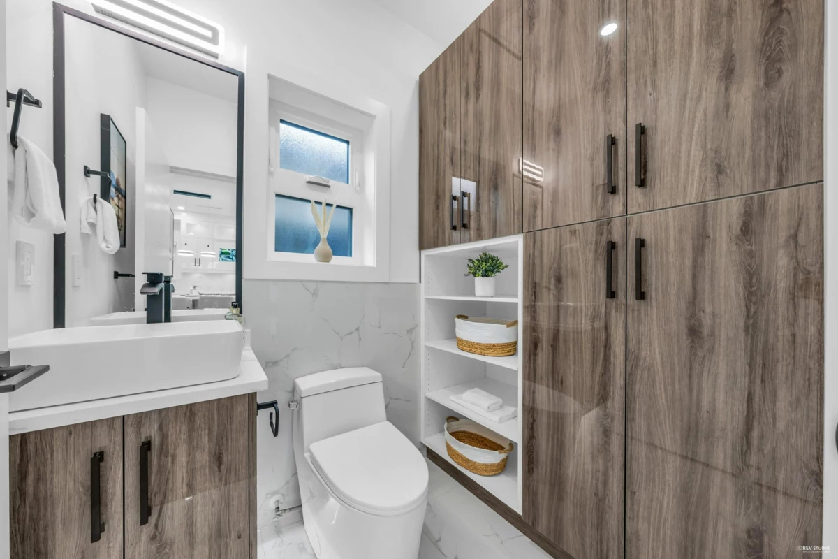 Bedroom 4 Photo of 2 3344 Adanac Street, Vancouver, BC