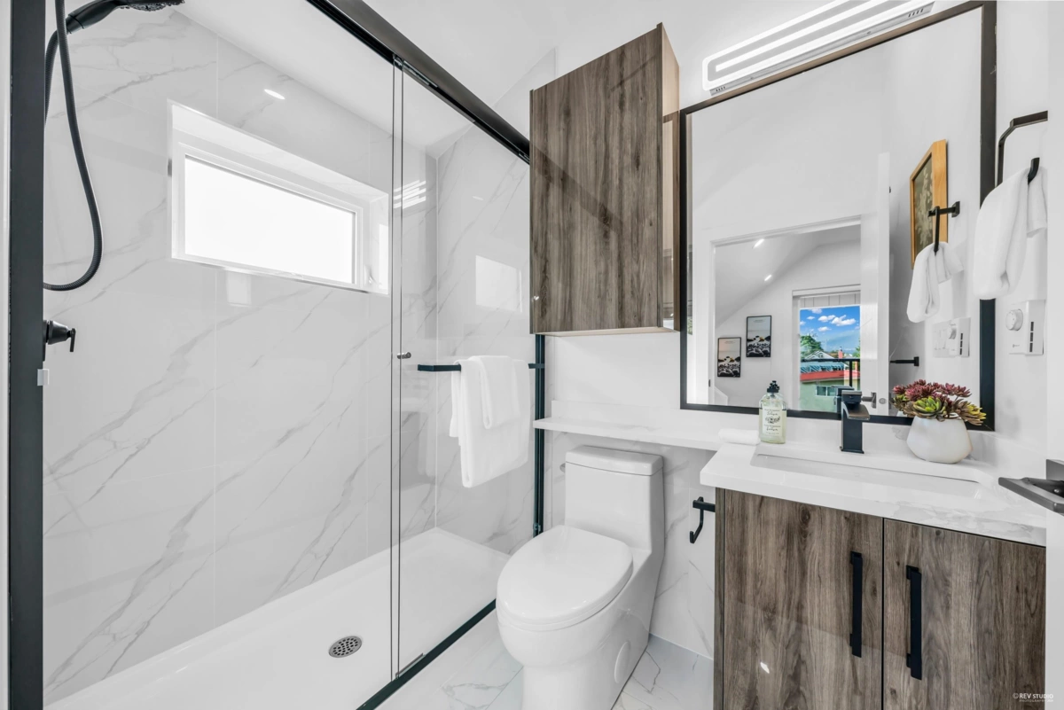 Garage Interior Photo of 2 3344 Adanac Street, Vancouver, BC