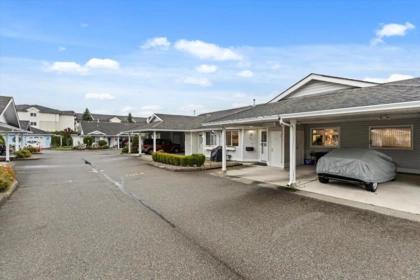 254 7610 Evans Road, Chilliwack, BC, Chilliwack — Row House (Non-Strata) for sale