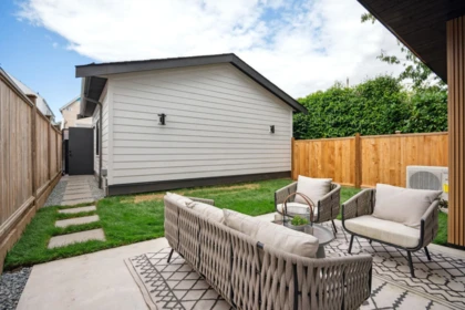 Garden / Landscaping Photo of #2 1079 E 14th Avenue, Vancouver, BC