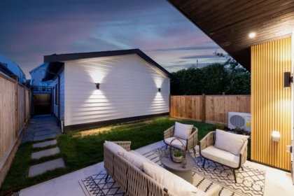 Hot Tub / Spa Photo of #2 1079 E 14th Avenue, Vancouver, BC