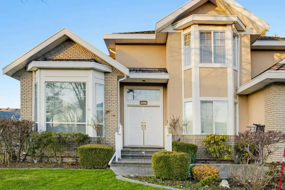 Family Room Photo of 7452 Wiltshire Drive, Surrey, BC