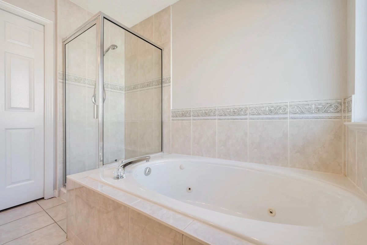 Mudroom Photo of 7452 Wiltshire Drive, Surrey, BC