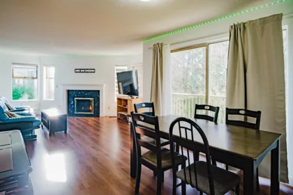 Office / Den Photo of 204 10721 139 Street, Surrey, BC