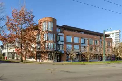 206 3089 Oak Street, Vancouver, BC, Fairview VW — 1 bed apartment/condo for sale