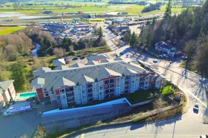203 2242 Whatcom Road, Abbotsford, BC, Abbotsford — Apartment/Condo for sale