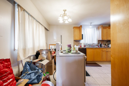Breakfast Nook Photo of 32059 Tims Avenue, Abbotsford, BC