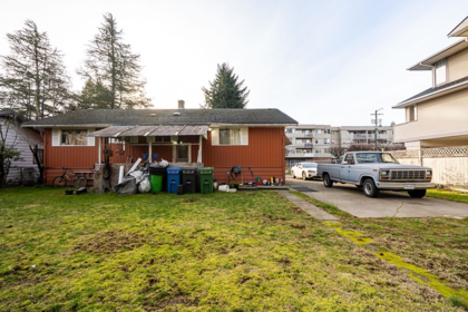 Outdoor Kitchen Photo of 32059 Tims Avenue, Abbotsford, BC
