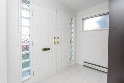 Hot Tub / Spa Photo of 1278 E 13th Avenue, Vancouver, BC