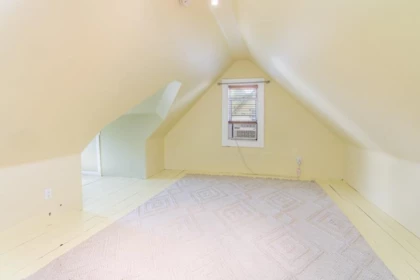 Loft / Bonus Room Photo of 403 Ninth Street, New Westminster, BC