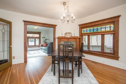 Pantry Photo of 403 Ninth Street, New Westminster, BC