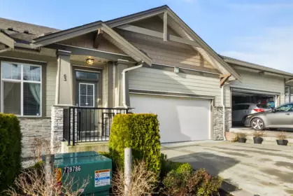 63 7138 210 Street, Langley, BC, Langley — Townhouse for sale