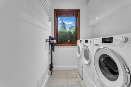 Mudroom Photo of 2227 Haywood Avenue, West Vancouver, BC