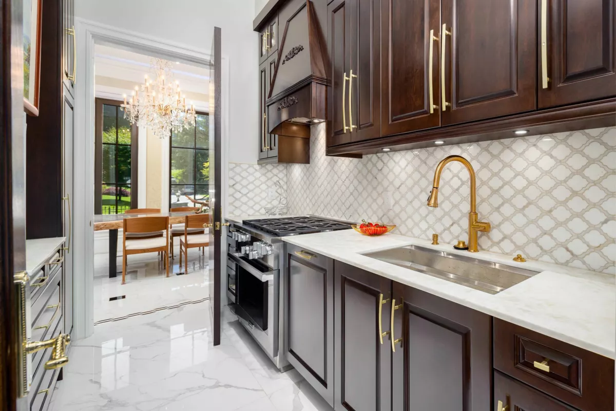 Breakfast Nook Photo of 8483 Wiltshire Street, Vancouver, BC