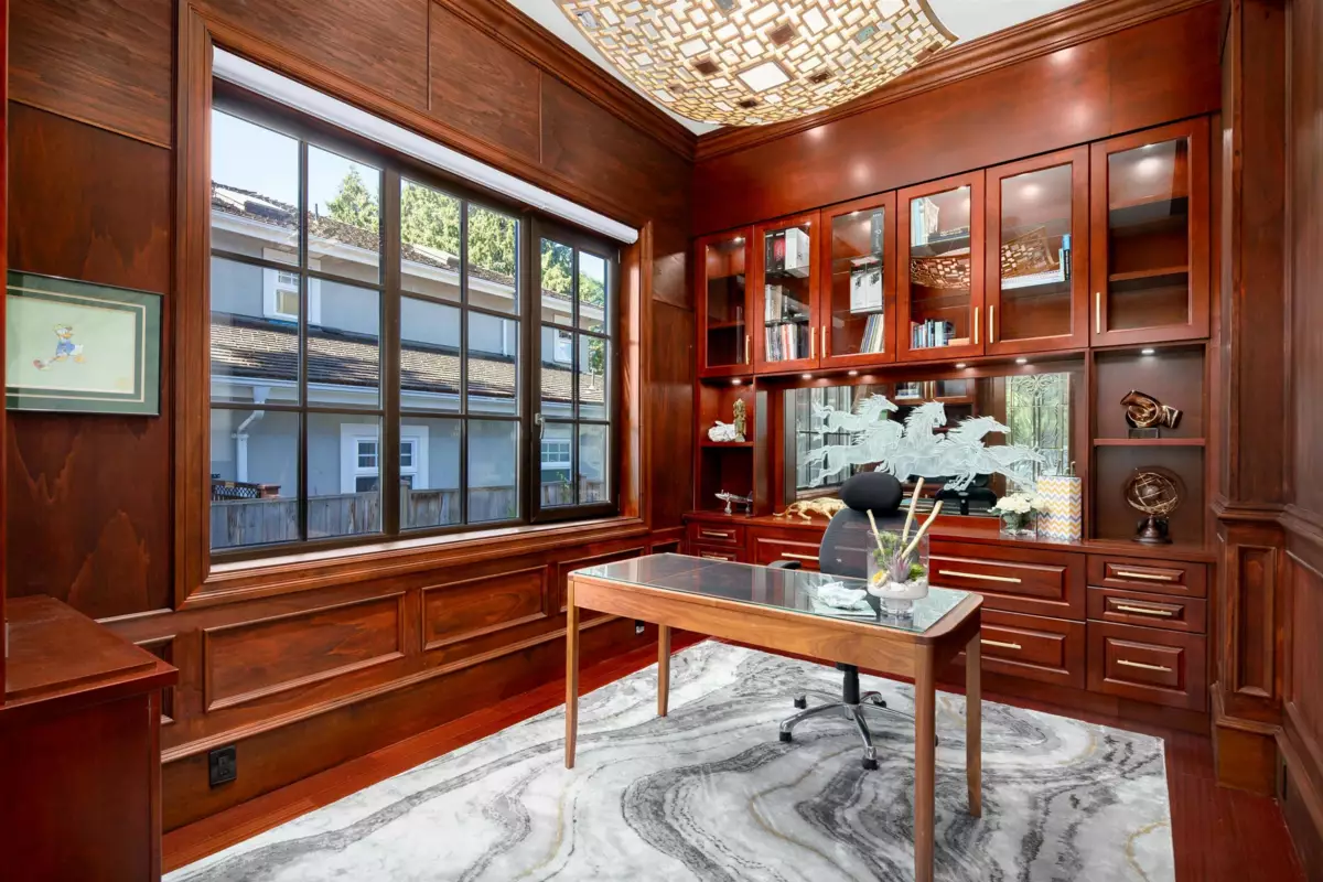 Primary Bathroom Photo of 8483 Wiltshire Street, Vancouver, BC