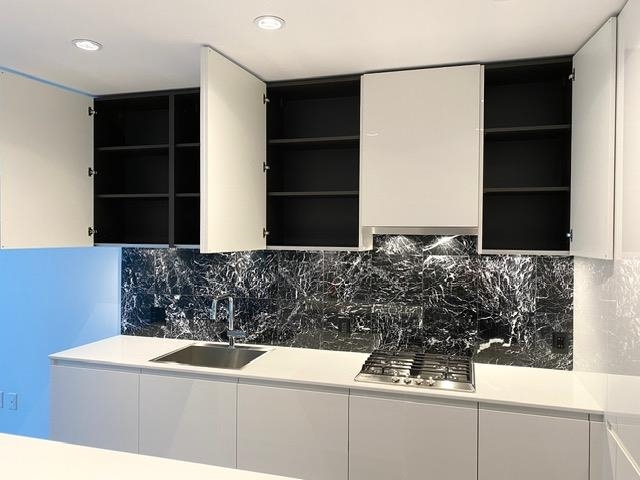 Primary Bathroom Photo of 3906 4650 Brentwood Boulevard, Burnaby, BC