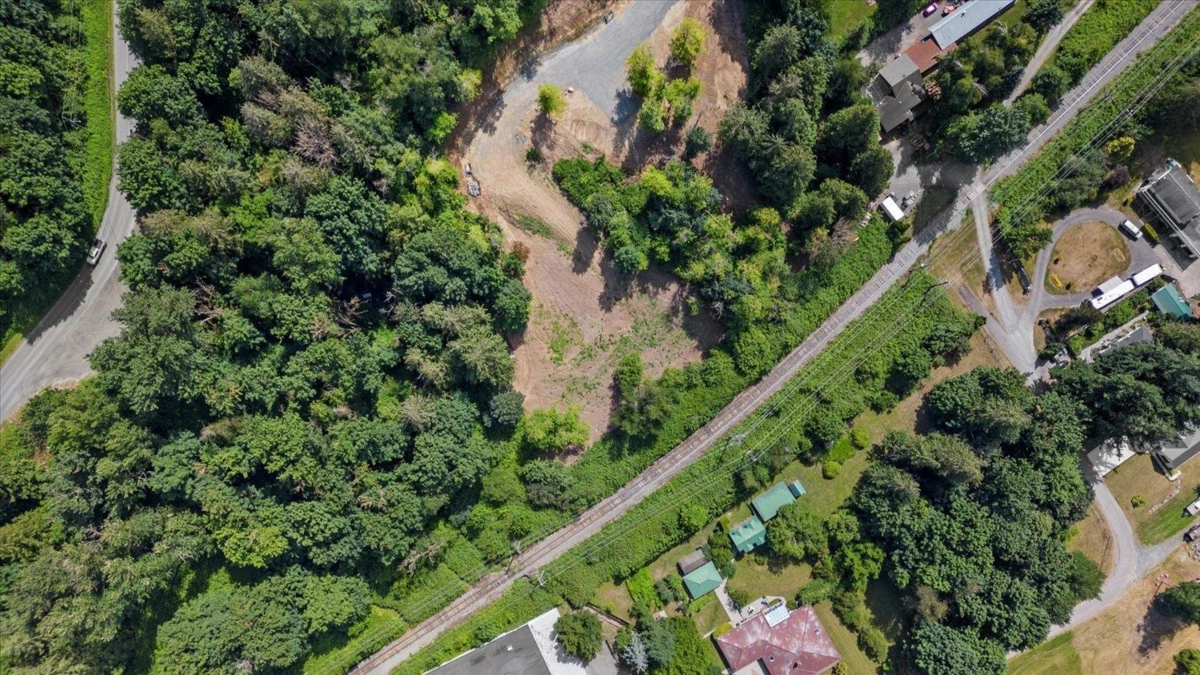 Pantry Photo of 42215 Majuba Hill Road, Chilliwack, BC