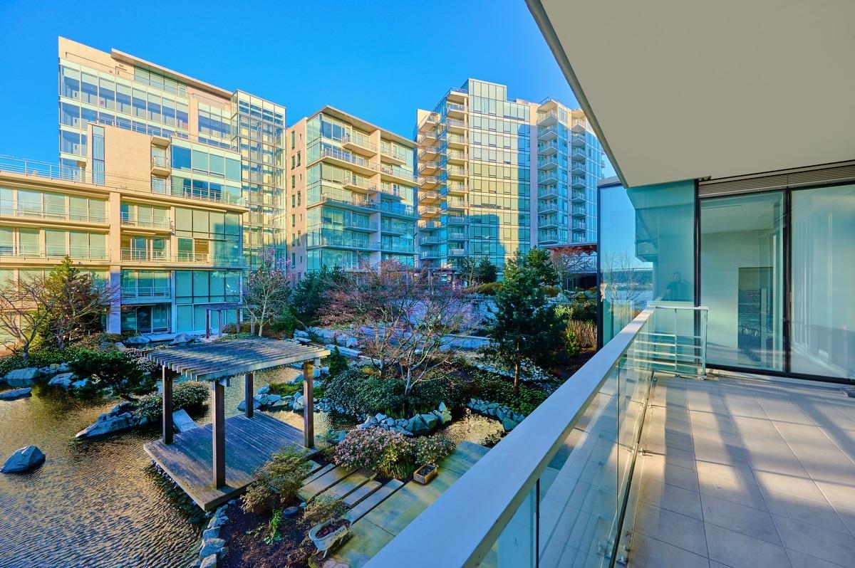 Staircase Photo of 103 5151 Brighouse Way, Richmond, BC