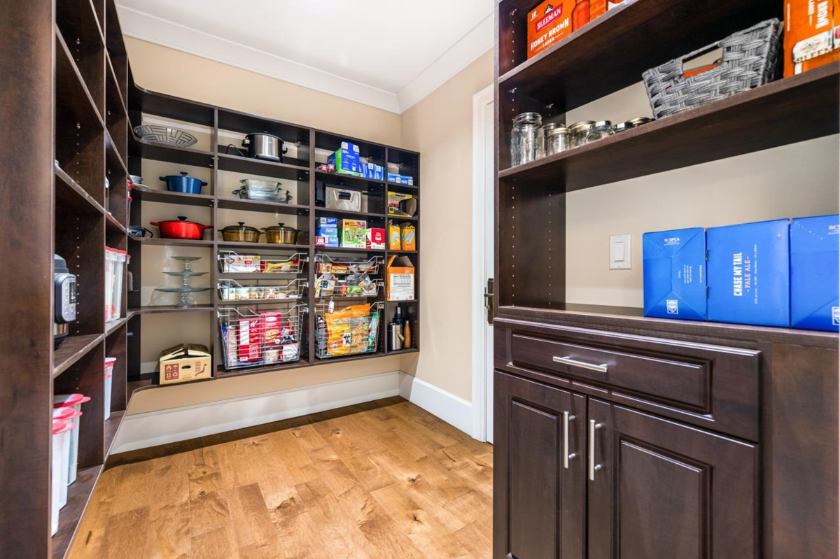 Bedroom 4 Photo of 2923 Woodcrest Place, Surrey, BC