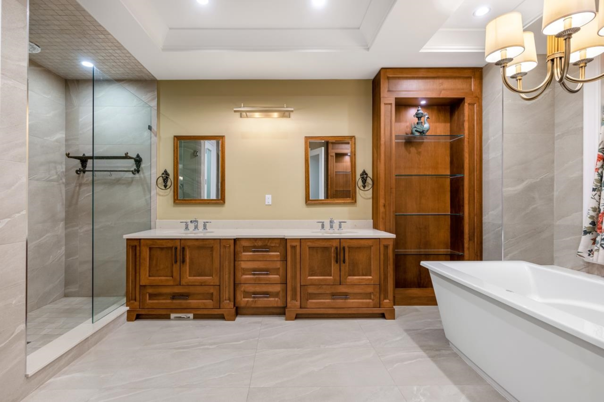 Primary Bedroom Photo of 2923 Woodcrest Place, Surrey, BC