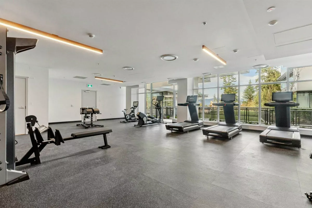 Entry Foyer Photo of 1605 13675 107a Avenue, Surrey, BC