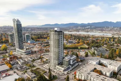 1605 13675 107a Avenue, Surrey, BC, Whalley — 2 bed apartment/condo for sale