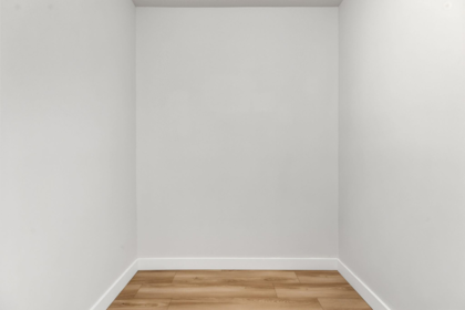 Basement Recreation Room Photo of 204 15176 Buena Vista Avenue, White Rock, BC
