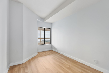 Mudroom Photo of 204 15176 Buena Vista Avenue, White Rock, BC