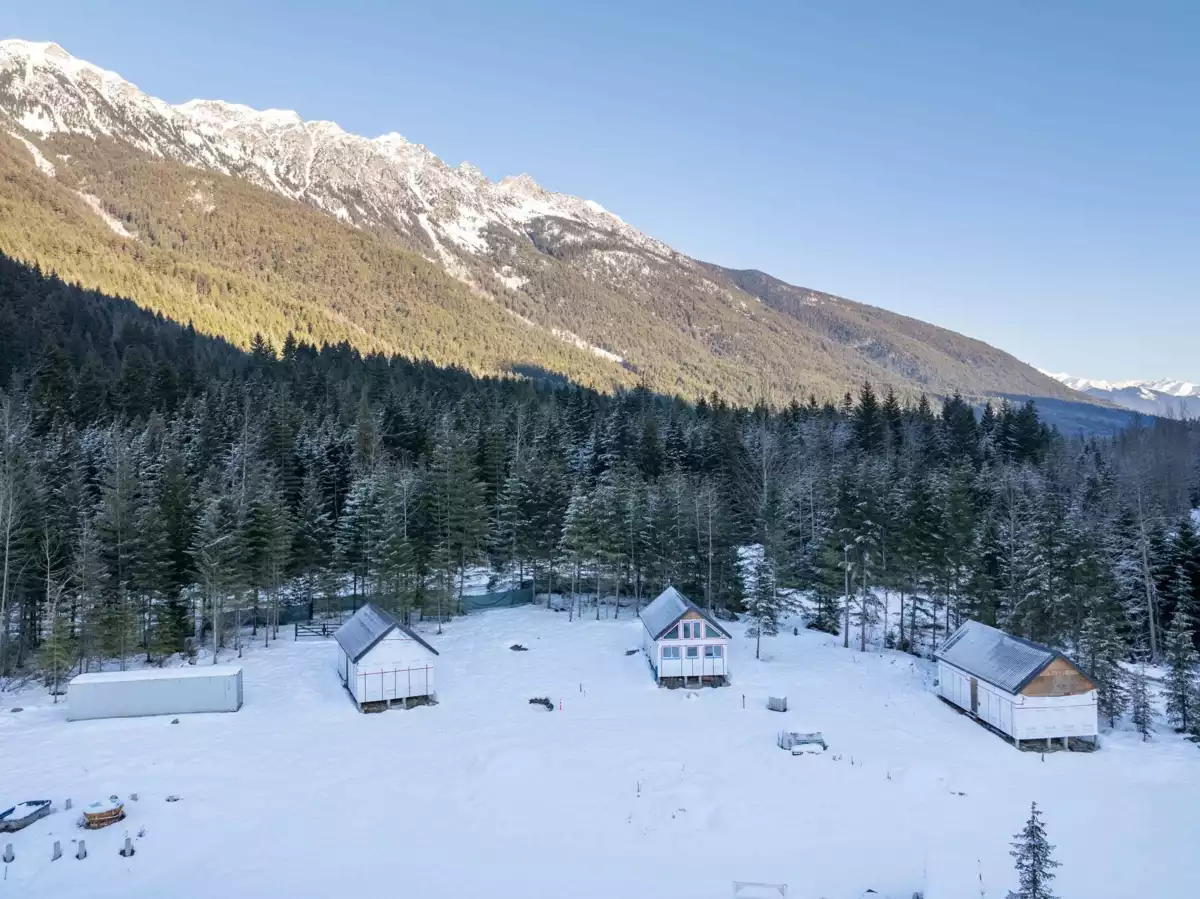Dining Area Photo of 2730 Blackwater Road, D'Arcy, BC