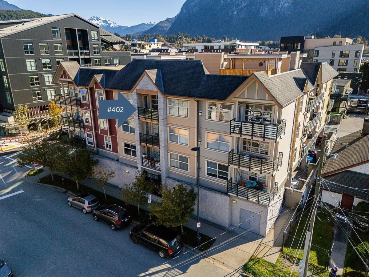 Exterior Front Photo of 402 1310 Victoria Street, Squamish, BC