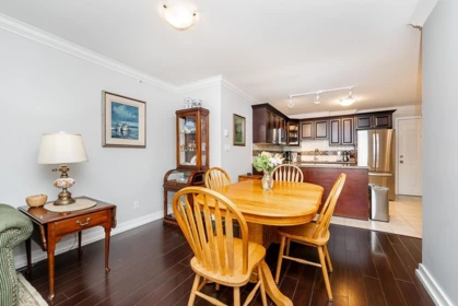 Kitchen Island Photo of 402 1310 Victoria Street, Squamish, BC