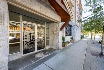 402 1310 Victoria Street, Squamish, BC, Squamish — Apartment/Condo for sale